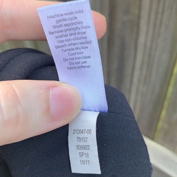 Athleta PowerVita Side Stripe 7/8 Salutation Tight, size XS - Picture 10 of 10